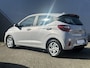 Hyundai i10 1.0 Premium / Luxe licht interieur / Navigatie / Apple & Android Carplay / Achteruitrijcamera / Parkeersensoren achter / Elektrische ramen voor & achter /