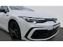 Volkswagen Golf 1.5 eTSI R-Line Business | Black Style | Panoramadak | 18" |