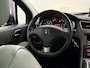 Peugeot 5008 1.6 THP Blue Lease Executive 7p. Panoramadak, Leder, Navi, Parkeersensoren, Head-up display, Clima, Lichtmetalen velgen