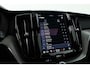 Volvo XC60 T8 Recharge Plus Black Edition | Luchtvering | Bowers & Wilkins | Pano | Memory | 360cam | Trekhaak