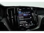 Volvo XC60 T8 Recharge Plus Black Edition | Luchtvering | Bowers & Wilkins | Pano | Memory | 360cam | Trekhaak