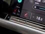 Volkswagen Golf 1.0 TSI Sportline (APPLE CARPLAY, GROOT NAVI, SFEERVERLICHTING, KEYLESS, GETINT GLAS, SPORTSTOELEN, PARKEERSENSOREN, LM VELGEN, ADAPTIVE CRUISE, NIEUWSTAAT)