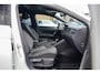 Volkswagen Taigo 1.0 TSI R-Line Business | Panorama | Stoelverwarming | Camera | Lane Assist | Digital dashboard