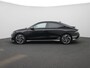 Hyundai Ioniq 6 77,4 kWh Balance | Verwarmd stuurwiel | Verwarmde achterbank | Zwarte binnenhemel | Geventileerde voorstoelen | Bestuurdersstoel met geheugen | Bose speakersysteem | Privacy glass | Head up display | Climate Control / ECC | Licht metalen velgen 19 inch | Cruise control Adaptive | Navigatie | Lederen bekleding zwart | Park Distance Control voor en achter | Achteruitrijcamera |