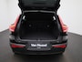 Volvo XC40 Recharge Extended Range Core | Elektr. bed. achterklep | Climate Control / ECC | Licht metalen velgen 19 inch | Cruise control | Navigatie | Stoelverwarming | LED koplampen | Park Distance Control voor en achter | Achteruitrijcamera | Dakrailing |