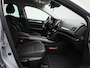 Renault Megane Estate 1.3 TCe 140 Equilibre | Climate Control / ECC | Licht metalen velgen 17 inch | Trekhaak | Cruise control | Navigatie | Half lederen bekleding grijs | LED koplampen | Park Distance Control voor en achter | Achteruitrijcamera |