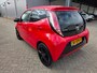 Toyota Aygo 1.0 VVT-i x-nav | LM-velgen | Mistlampen | TRC | Navigatiesysteem