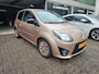 Renault Twingo 1.2-16V Miss Sixty | 1E EI(GENAAR | 12MND GARANTIE | ELEC PAKKET | AIRCO |