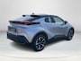 Toyota C-HR / C-HR+ 2.0 Plug-in Hybrid 220 Dynamic | Shimmering silver metallic | Nieuw uit voorraad leverbaar |