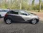 Peugeot 208 1.2 83PK Signature | 2E EIGENAAR | 12MND GARANTIE | NW DIST RIEM | NAVI |