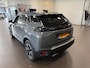 Peugeot 2008 1.2 Hybrid 136 Allure | Stoelverwarming | Camera V+A | Ad. Cruise control | PDC V+A | DAB | Apple carplay |