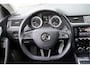 Skoda Octavia Combi 1.5 TSI 150PK! Automaat Business Edition BJ2020 Lmv 18" | Led | Pdc | Trekhaak | App-Connect | Navi | Climate control | Cruise control | RS-Sportstuur | Verwarmde voorstoelen | Extra getint glas