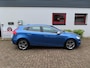 Volvo V40 2.0 T4 190PK Business Sport/ R-Design/ DAB/ Stoelverwarming/ Navigatie/ Led koplampen/ Origineel NL/ NAP