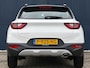 Kia Stonic 1.0 T-GDi 100pk DynamicLine | Achteruitrijcamera | Climate Control | Cruise Control | Navigatie |