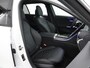 Mercedes-Benz C-klasse 180 Star Edition AMG Line | Panoramadak | Digital Light | Stoelventilatie | Keyless Entry | Night | 19" multispaaks velgen |