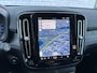 Volvo XC40 2.0 B3 Plus Bright | Lederen bekleding | Navigatie | Camera | Keyless | Adaptieve Cruise Control | Getint Glas | Harman Kardon Audio | DAB | Elek. Stoelen | Stoel-/Stuurverwarming | Lighting Pack |