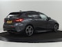 BMW 1-Serie 118i M Sport | Panoramadak | Stoelverwarming | Harman/Kardon | Camera | Live Cockpit | Carplay | Sfeerverlichting | Sportstoelen | Full LED | Navigatie | Half leder | Park Assist | Climate control