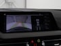BMW 1-Serie 118i M Sport | Panoramadak | Stoelverwarming | Harman/Kardon | Camera | Live Cockpit | Carplay | Sfeerverlichting | Sportstoelen | Full LED | Navigatie | Half leder | Park Assist | Climate control