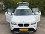 BMW X1 SDrive18i 150pk Executive - Alpinweiss - Clima/Nav/Cruise - Keurig