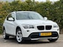 BMW X1 SDrive18i 150pk Executive - Alpinweiss - Clima/Nav/Cruise - Keurig