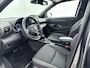 Toyota Yaris Cross 1.5 Hybrid Dynamic | Apple Carplay / Android Auto | Stoel-/stuurverwarming | Verwarmbare voorruit | Adaptive Cruise | Full LED | Keyless | Clima | Camera | 17 inch
