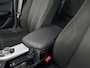 BMW 1-Serie 118i Executive | Trekhaak | Cruise Control | LED | 16'' Lichtmetalen velgen | Navigatie