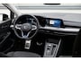 Volkswagen Golf 1.5 eTSI R-Line | Pano | Memorie stoelen | 19 inch | Sfeer |