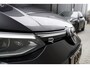 Volkswagen Golf 1.5 eTSI R-Line | Pano | Memorie stoelen | 19 inch | Sfeer |