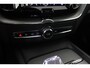Volvo XC60 T6 Plug-in hybrid Ultra Black Edition | Luchtvering | Bowers&Wilkins | Massage | Head-Up | 360° Camera