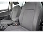 Volkswagen Golf Variant 1.0 TSI Life BJ2022 Lmv 16" | Led V+A | Pdc | Achteruitrijcamera | App-Connect | Navi | Virtual cockpit | Dashboard verlichting | Climate control | Cruise control | Getint glas