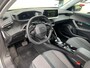 Peugeot 2008 1.2 PureTech Allure Pack Airco | AppleCarplay/ Android Auto | Camera | Cruise Control | DAB | LED | LMV 17" | PDC Achter |