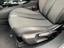 Peugeot 2008 1.2 PureTech Allure Pack Airco | AppleCarplay/ Android Auto | Camera | Cruise Control | DAB | LED | LMV 17" | PDC Achter |