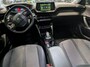 Peugeot 2008 1.2 PureTech Allure Pack Airco | AppleCarplay/ Android Auto | Camera | Cruise Control | DAB | LED | LMV 17" | PDC Achter |