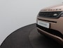 Land Rover Range Rover Evoque 1.5 P300e PHEV AWD Dynamic SE facelift model | head-up display