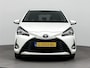 Toyota Yaris 1.5 VVT-i Dynamic | LM velgen | Bluetooth | 125 PK | Dealer onderhouden |