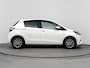 Toyota Yaris 1.5 VVT-i Dynamic | LM velgen | Bluetooth | 125 PK | Dealer onderhouden |