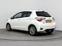 Toyota Yaris 1.5 VVT-i Dynamic | LM velgen | Bluetooth | 125 PK | Dealer onderhouden |