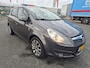 Opel Corsa 1.4-16V Cosmo NETTE AUTO RIJDT EN SCHAKELT GOED