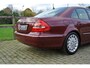 Mercedes-Benz E-klasse 500 Elegance V8 AUTOMAAT | Als nieuw en met volledige historie | Massagestoelen | Adaptieve Cruise-Control | Luchtvering | Climate Control | Schuifdak | Xenon | VOL VOL OPTIE S NIEUWSTAAT