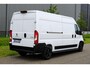 Peugeot Boxer 335 2.2 BlueHDi 140 L3H2 Premium Nieuw |140 pk |Carplay |Camera |Cruise |Bluetooth |3500 KG |Direct leverbaar |EURO6D |BPM voordeel!
