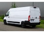 Peugeot Boxer 335 2.2 BlueHDi 140 L3H2 Premium Nieuw |140 pk |Carplay |Camera |Cruise |Bluetooth |3500 KG |Direct leverbaar |EURO6D |BPM voordeel!