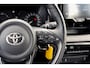Toyota Yaris 1.5 Hybrid Business Automaat | Stoel / stuurverwarming | Camera | PDC voor en achter | Carplay / Android auto | Adaptieve cruisecontrol | LM velgen