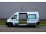 Peugeot Boxer 2.2 BlueHDi 165 L2H2 Zwaar 3.5t |2 stoelen |2 schuifdeuren |2 airbags |Metallic |Topstaat |Camera |Cruise |Navi |Clima |Carplay |Betimmering |165 pk