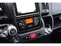 Peugeot Boxer 2.2 BlueHDi 165 L2H2 Zwaar 3.5t |2 stoelen |2 schuifdeuren |2 airbags |Metallic |Topstaat |Camera |Cruise |Navi |Clima |Carplay |Betimmering |165 pk