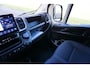 Fiat Ducato 35H 2.2 MultiJet L3H2 in Topstaat |180 pk |Automaat |Expeditie Grijs |Camera |Cruise |Navi |Nieuwe model |Trekhaak |Digitaal dashboard |Carplay |3500 KG |1e eigenaar
