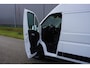 Peugeot Boxer 2.2 BlueHDi 140 L3H2 3.5t in Topstaat |BPM vrij |1e eigenaar |140 pk |3500 KG |Camera |Cruise |Navi |Carplay |Betimmering |2e airbag |Dode-hoek detectie