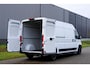 Peugeot Boxer 2.2 BlueHDi 140 L3H2 3.5t in Topstaat |BPM vrij |1e eigenaar |140 pk |3500 KG |Camera |Cruise |Navi |Carplay |Betimmering |2e airbag |Dode-hoek detectie