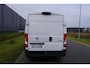 Peugeot Boxer 2.2 BlueHDi 140 L3H2 3.5t in Topstaat |BPM vrij |1e eigenaar |140 pk |3500 KG |Camera |Cruise |Navi |Carplay |Betimmering |2e airbag |Dode-hoek detectie