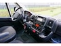Peugeot Boxer 335 2.2 BlueHDi 165 L3H2 Premium in topstaat |2x schuifdeur |Standkachel |Luchtvering |2x airbag |Camera |Cruise |Navi |1e eigenaar |3500 KG |165 pk