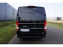 Peugeot Boxer 335 2.2 BlueHDi 165 L3H2 Premium in topstaat |2x schuifdeur |Standkachel |Luchtvering |2x airbag |Camera |Cruise |Navi |1e eigenaar |3500 KG |165 pk